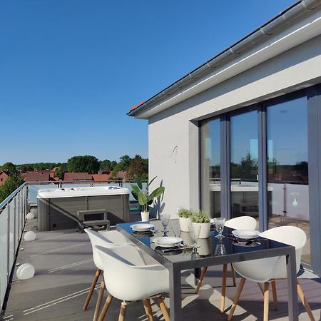 Penthouse Mit Whirlpool Im Herzen Von Niedersachsen بورغفيدل المظهر الخارجي الصورة